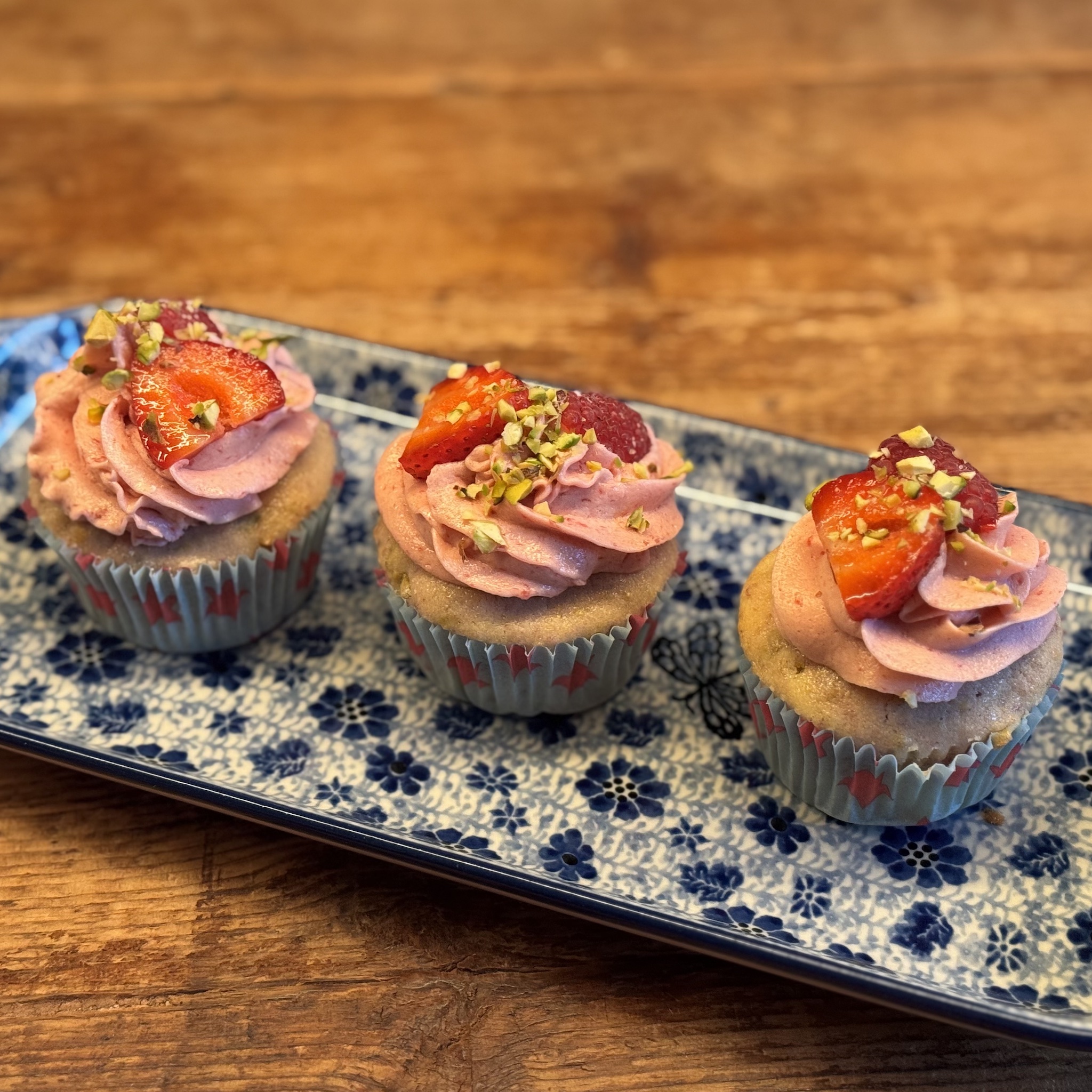 Frambozen pistache cupcakes