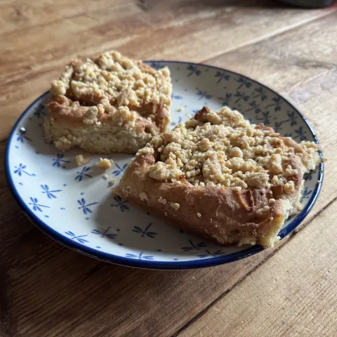 Appel Crumble Brioche Roll